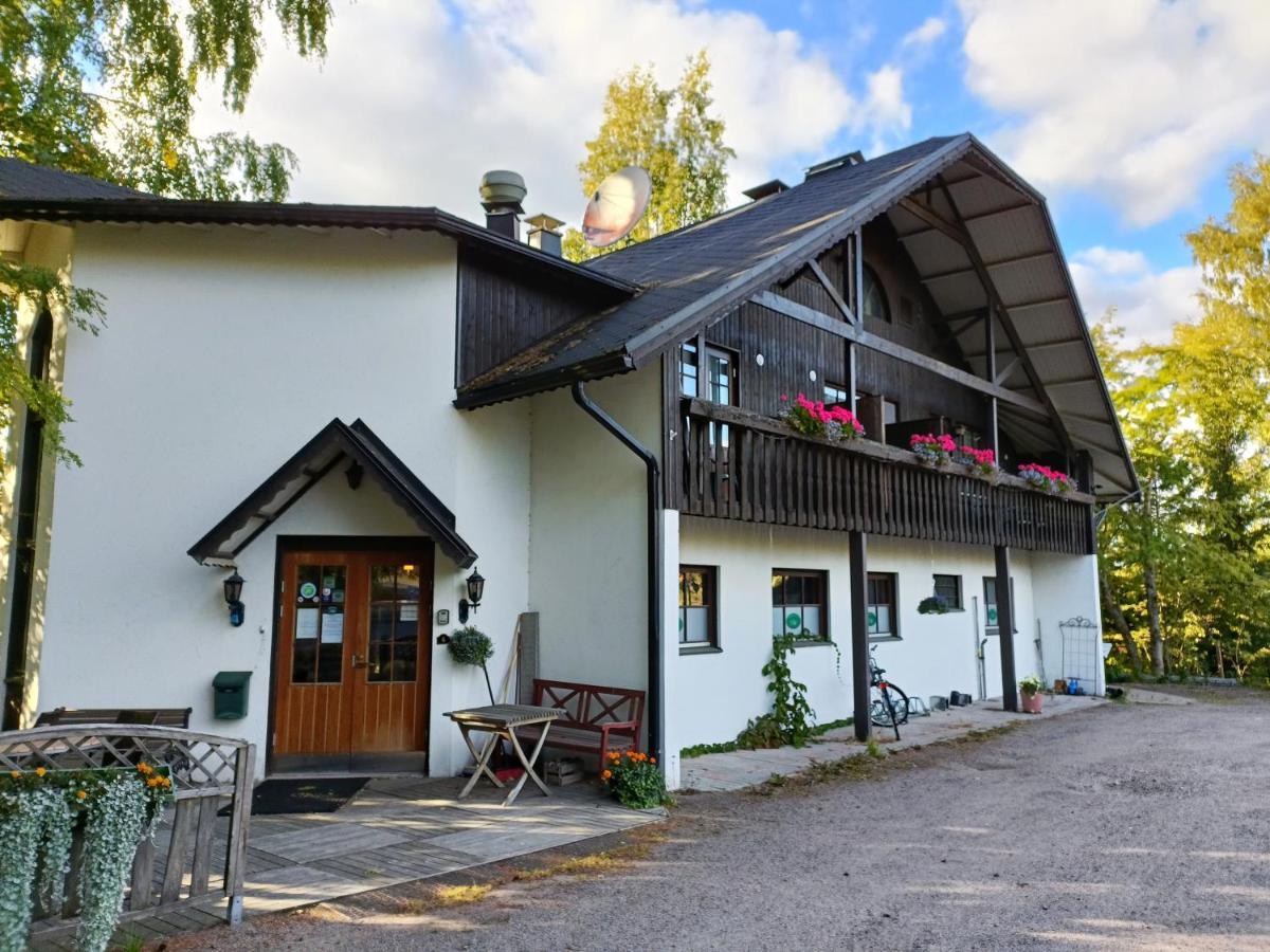Cronin'S Guesthouse Bed & Breakfast Heinola Exterior foto