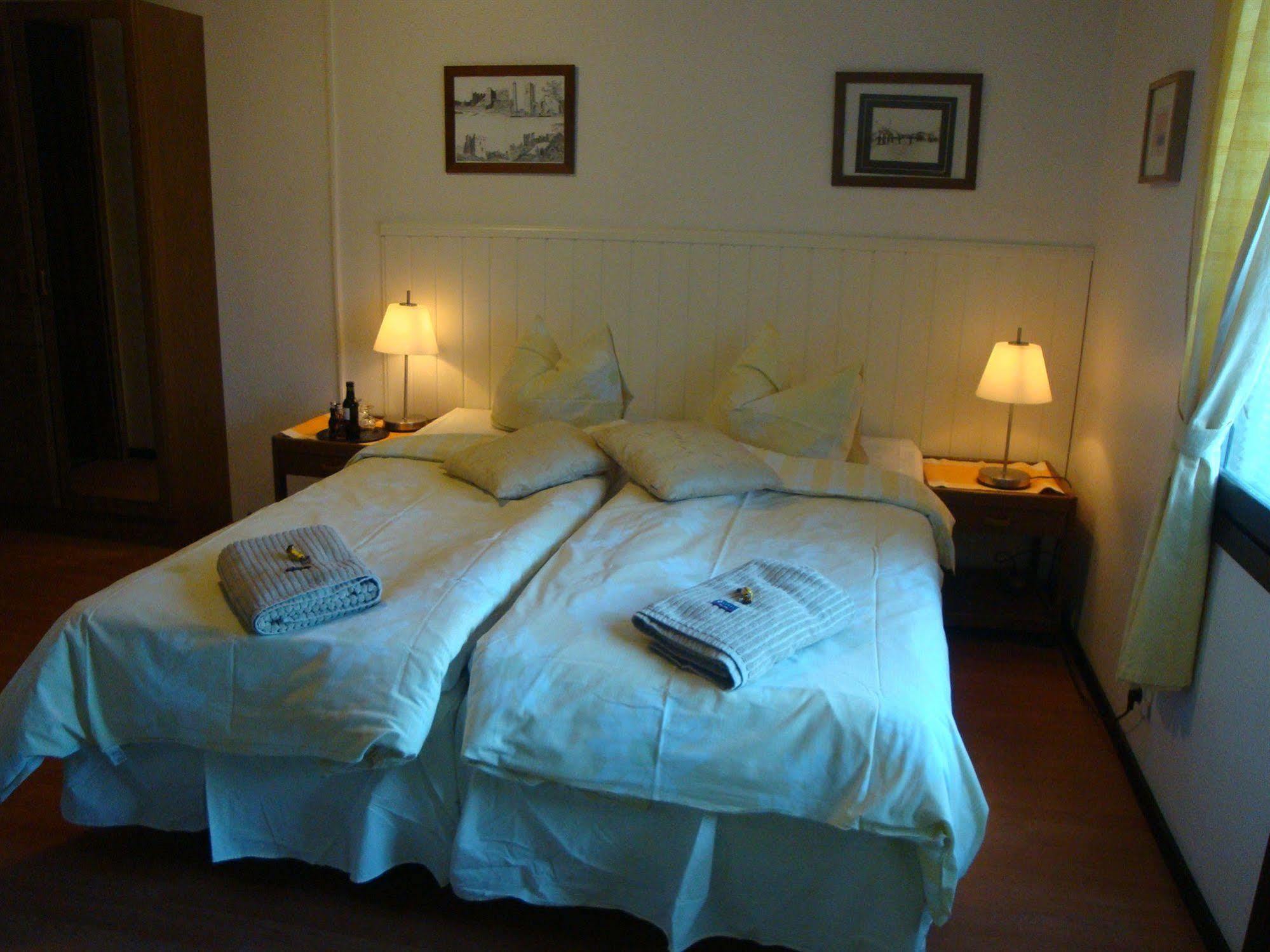 Cronin'S Guesthouse Bed & Breakfast Heinola Exterior foto